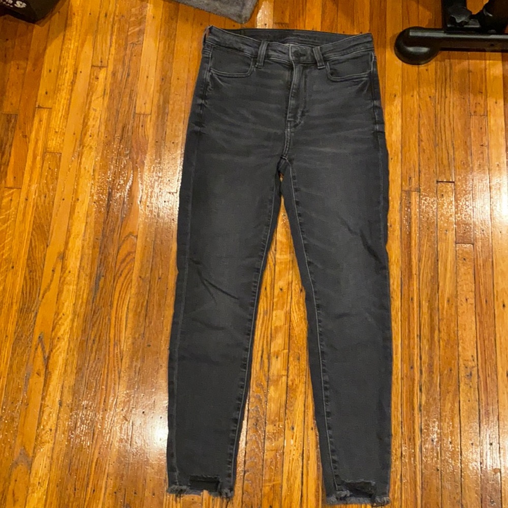 American Eagle Super High Rise Jegging - size 4 short